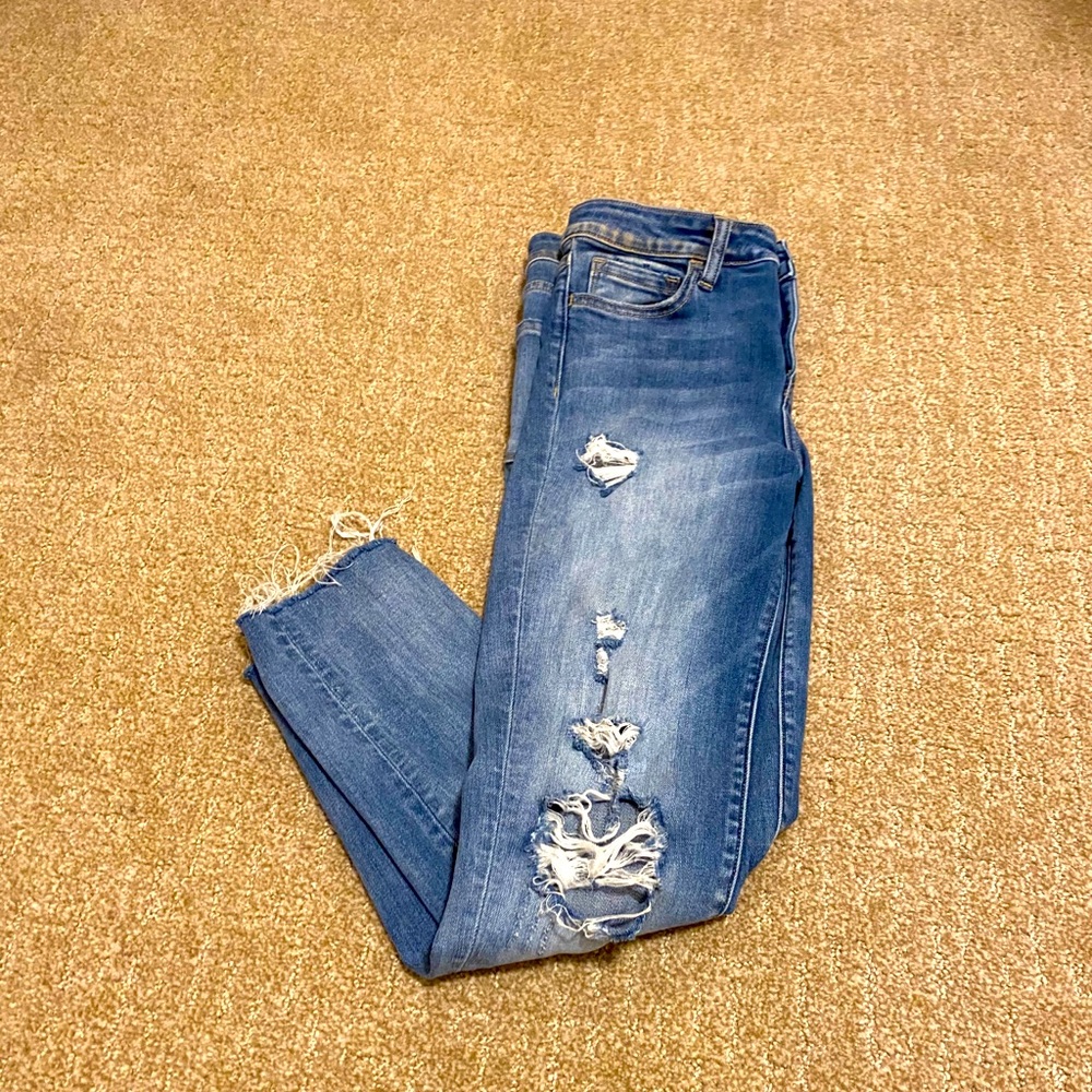 Vervet Distressed Blue Jeans
